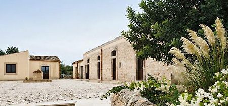 Agriturismo Gaia Noto Exterior photo