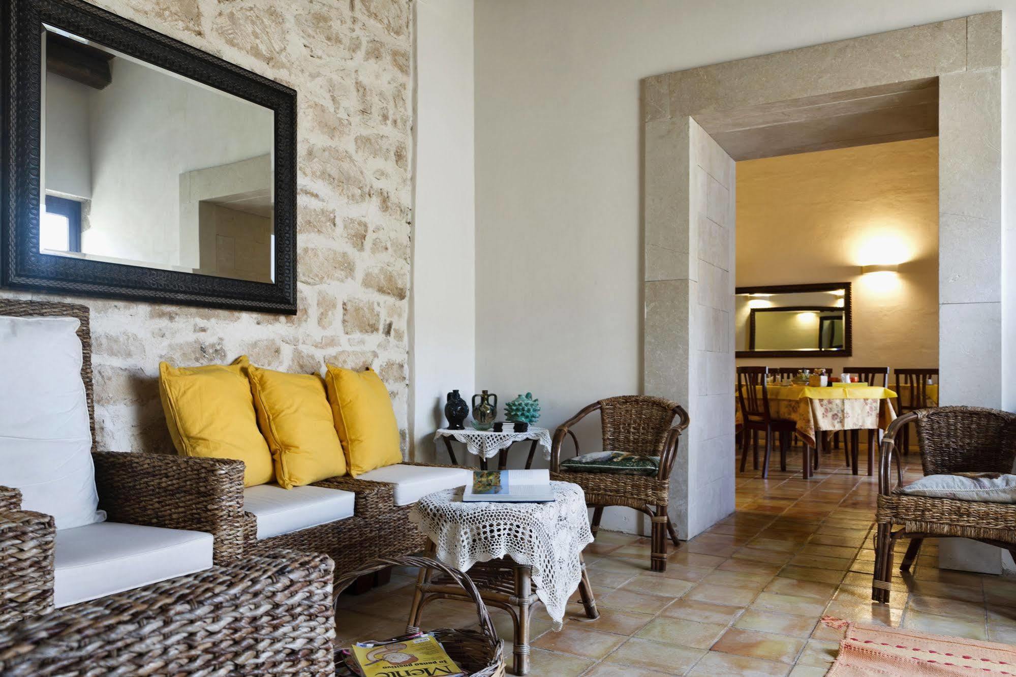 Agriturismo Gaia Noto Exterior photo