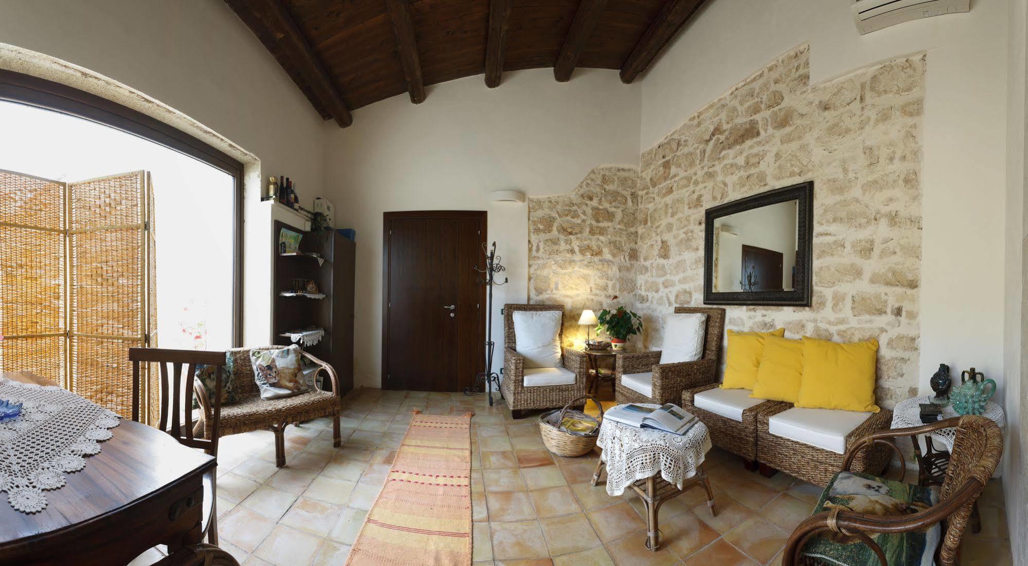Agriturismo Gaia Noto Exterior photo
